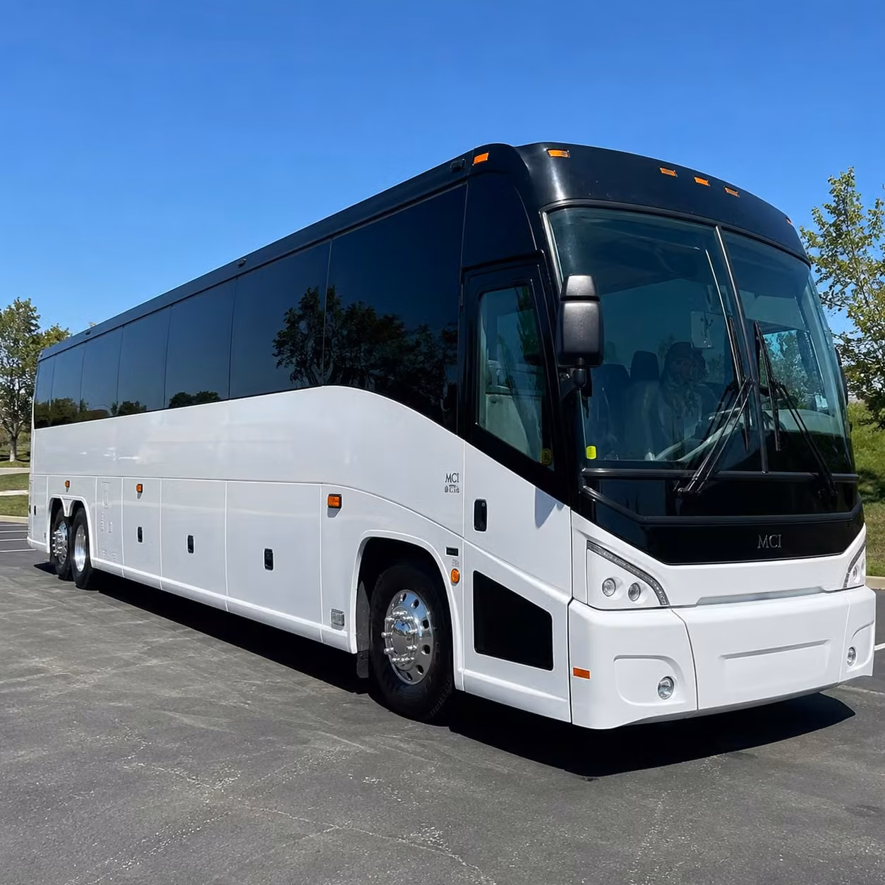 large group airport transportation for sports teams and conventions in odessa